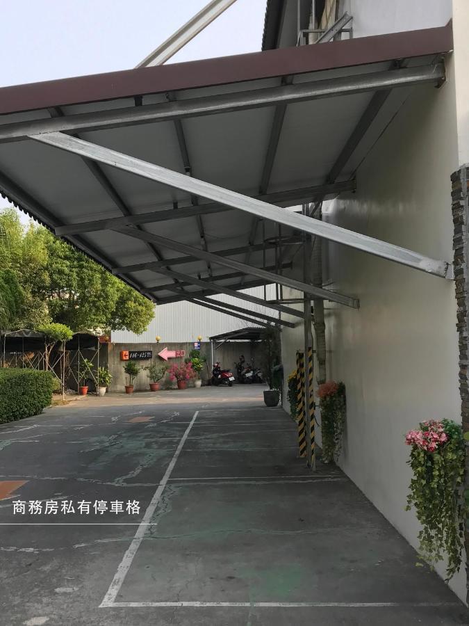 Pingtung Go Shine Motel المظهر الخارجي الصورة