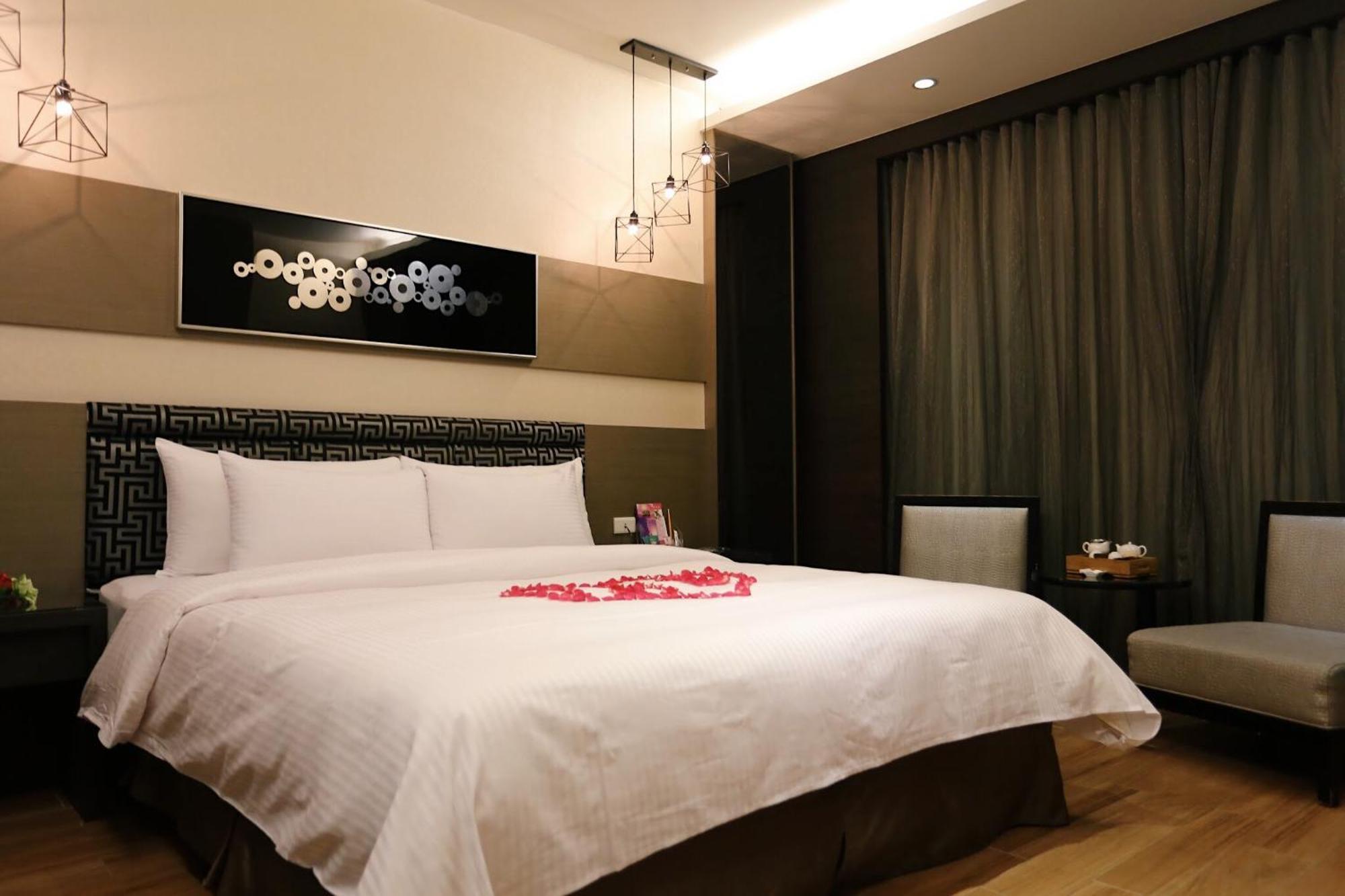 Pingtung Go Shine Motel المظهر الخارجي الصورة