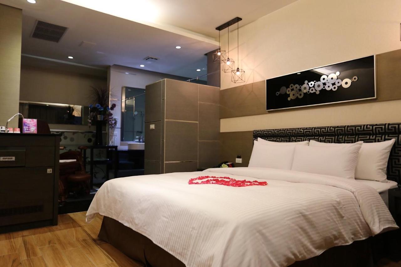Pingtung Go Shine Motel المظهر الخارجي الصورة